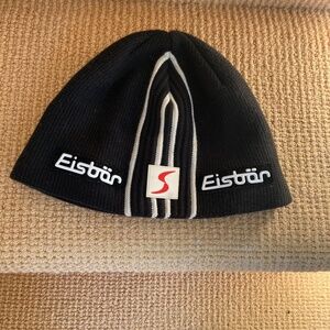 Eisbar ski hat, wool from Austria, small